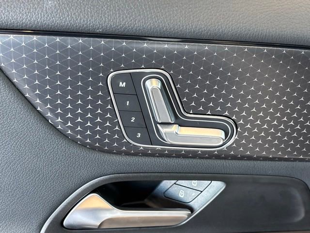 Certified 2026 Mercedes-Benz GLA 250 image 19