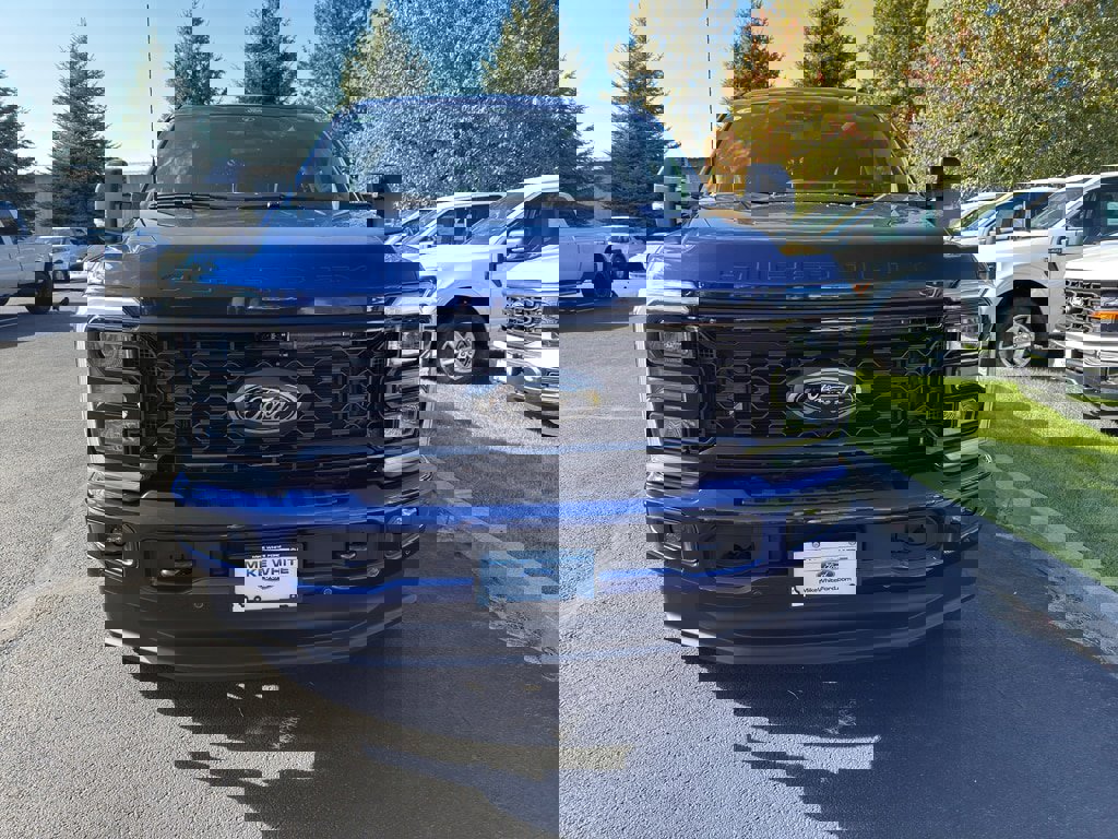 New 2026 Ford F350 Lariat w/ Black Appearance Package image 3