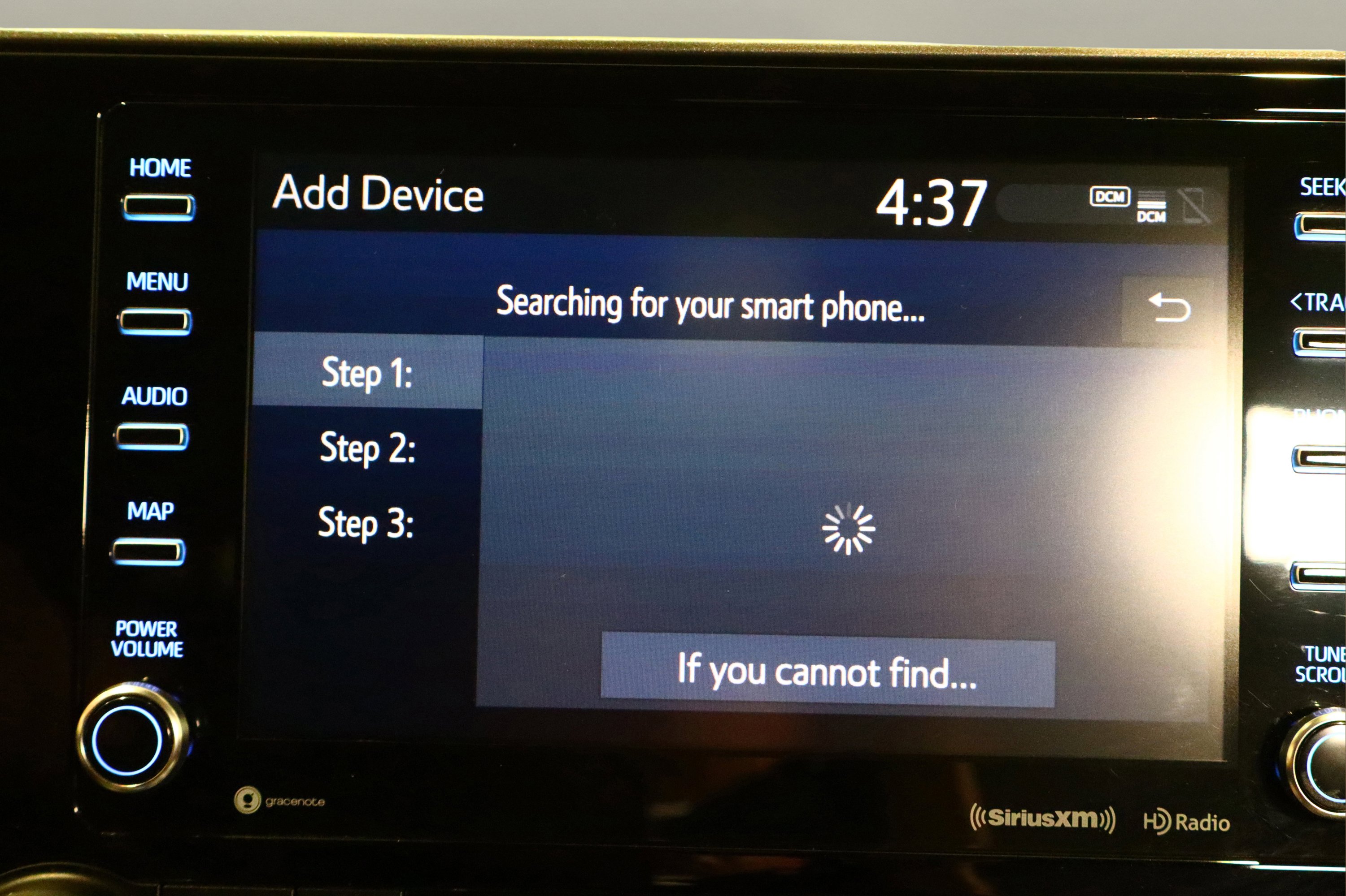 Used 2020 Toyota Highlander LE image 35