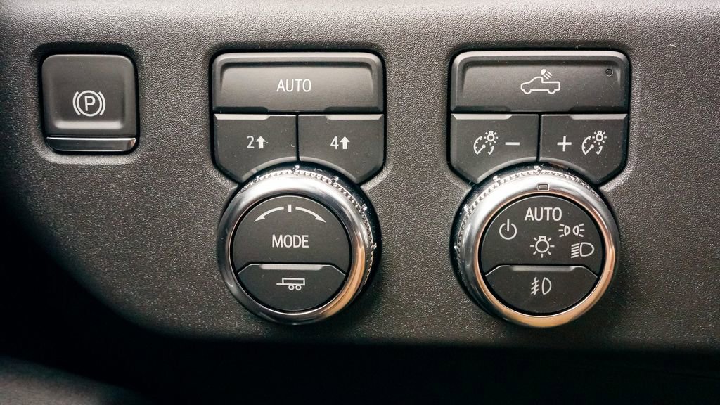 New 2026 GMC Sierra 1500 Elevation image 25