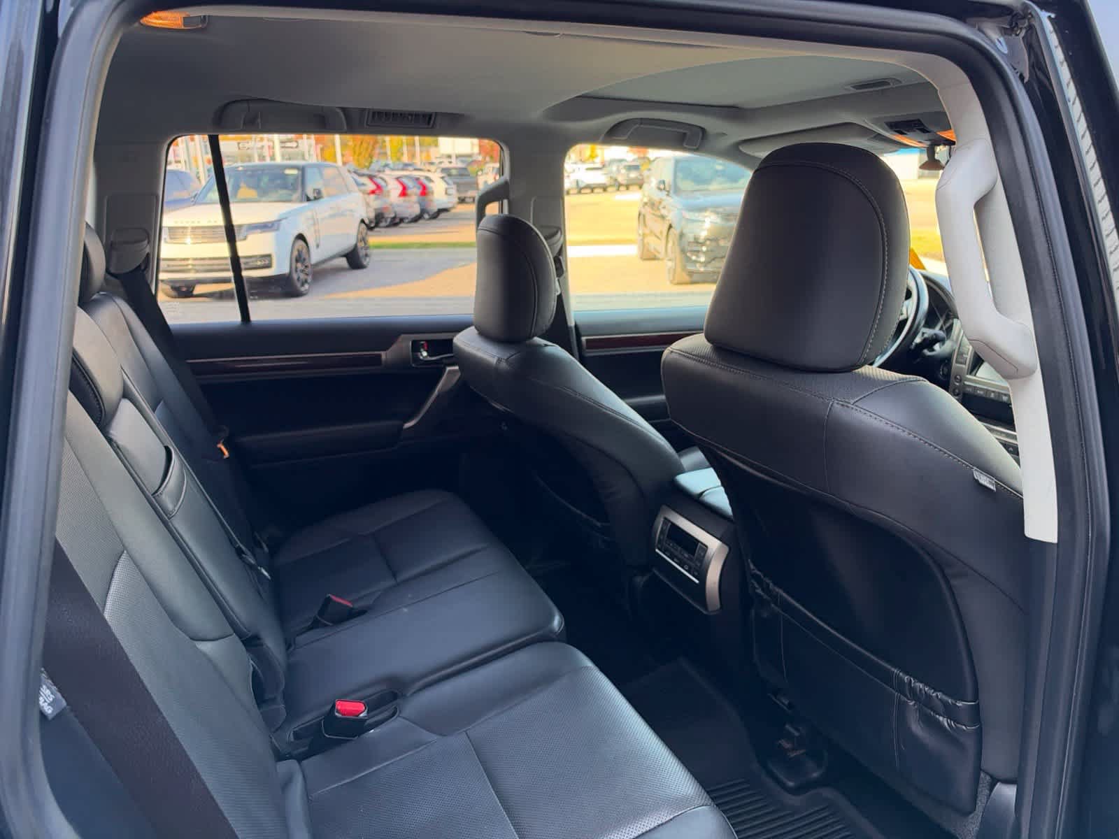 Used 2019 Lexus GX 460 Premium AWD/4WD image 13