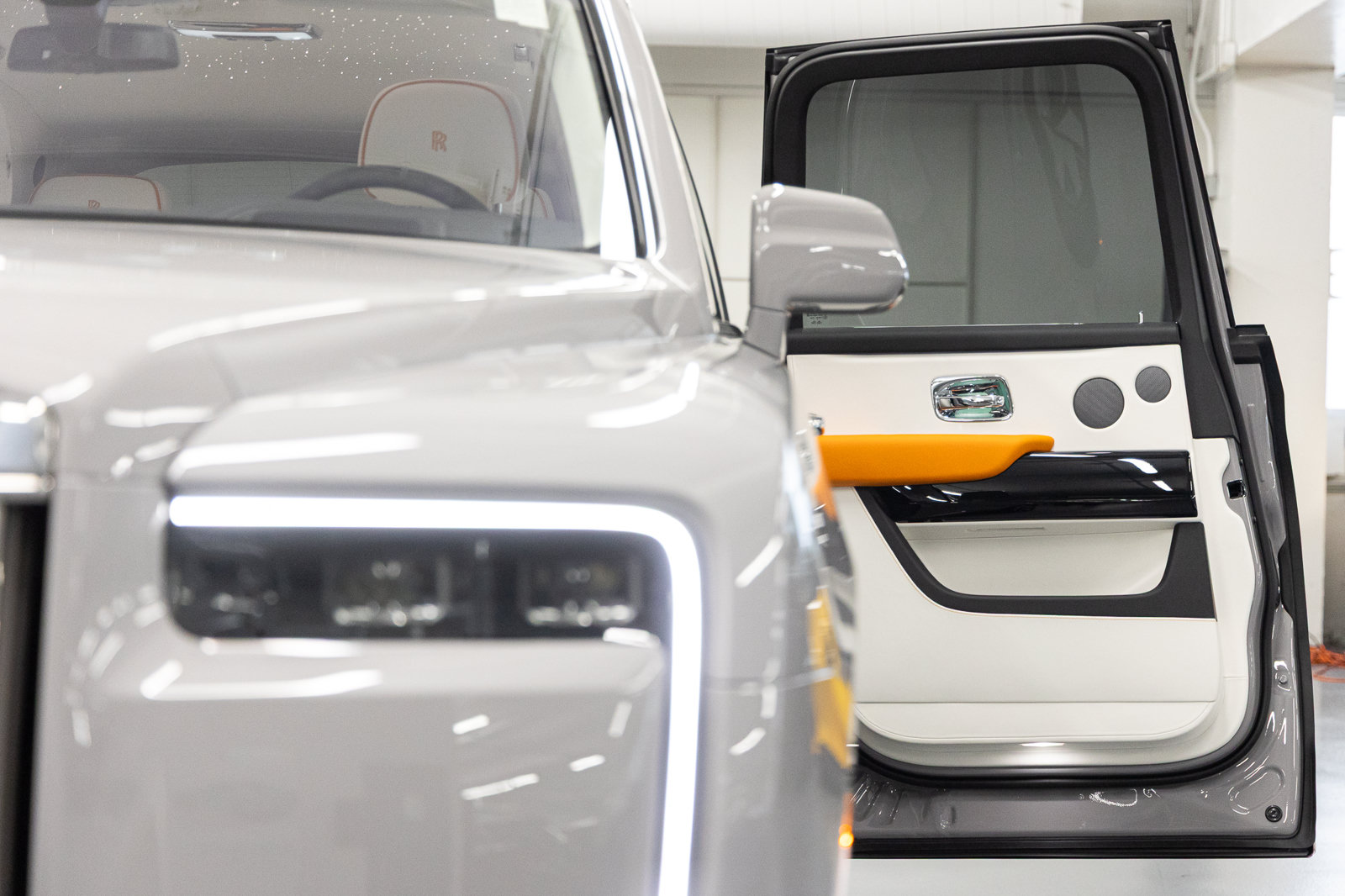 New 2027 Rolls-Royce Cullinan AWD/4WD image 23