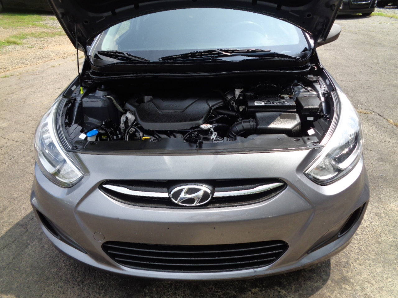 Used 2017 Hyundai Accent SE image 23