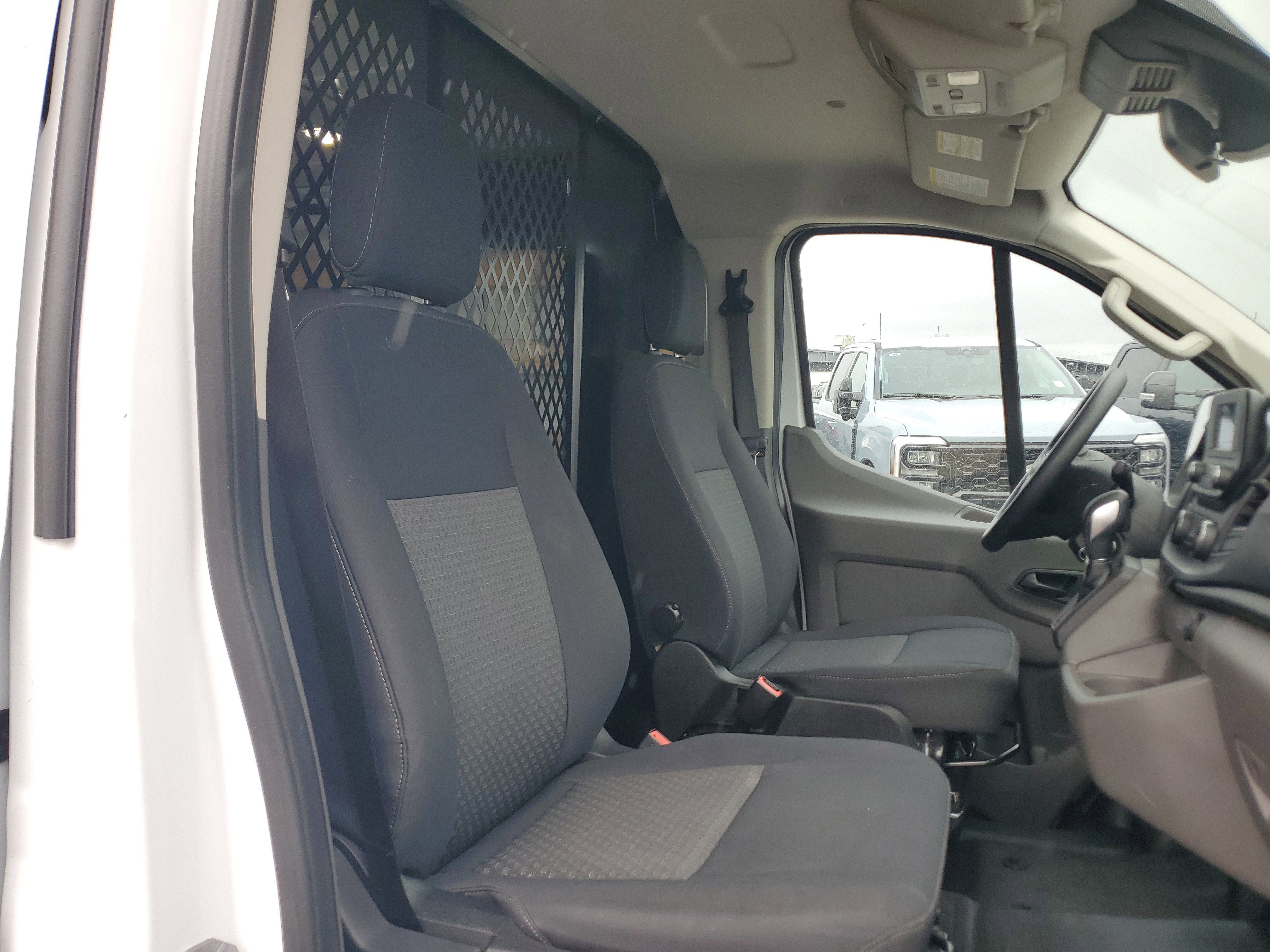 Used 2024 Ford Transit 250 Low Roof w/ Exterior Upgrade Package image 17