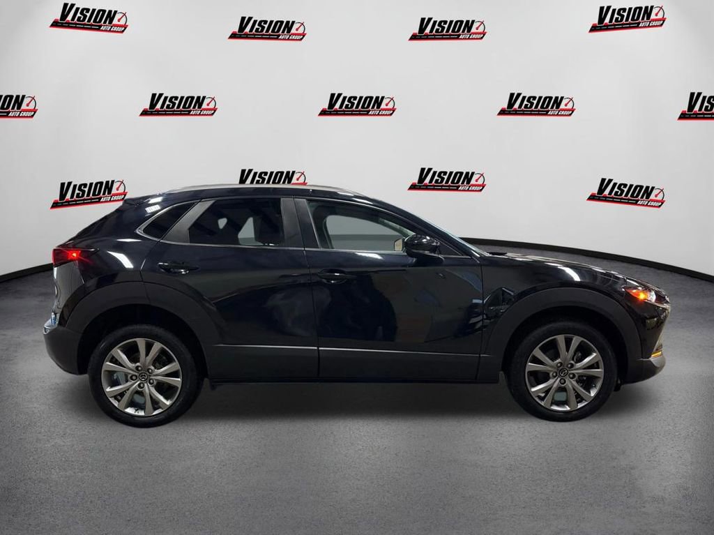 Used 2023 MAZDA CX-30 AWD 2.5 S w/ Select Package image 4