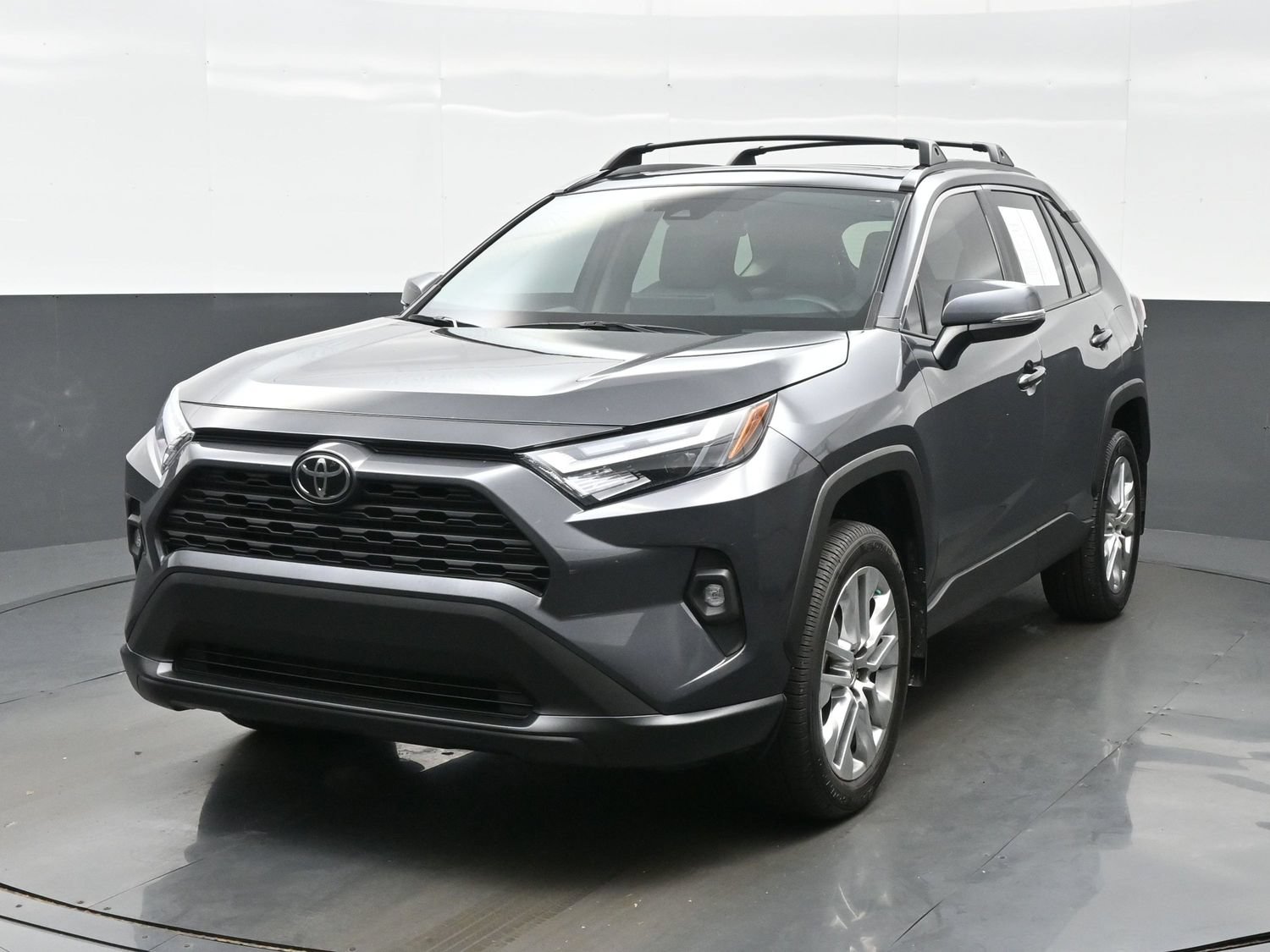 Used 2025 Toyota RAV4 XLE Premium w/ Weather Package FWD image 1
