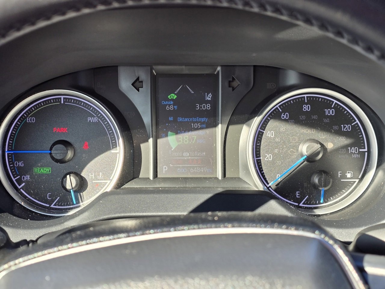 Used 2022 Toyota Venza LE image 23