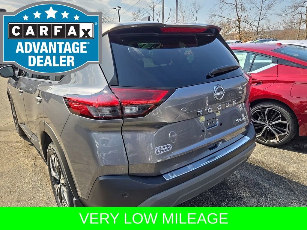Used 2023 Nissan Rogue SV w/ SV Premium B Package image 9