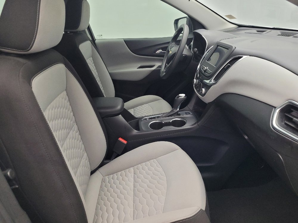 Used 2020 Chevrolet Equinox LS w/ LPO, Roadside Safety Package image 21