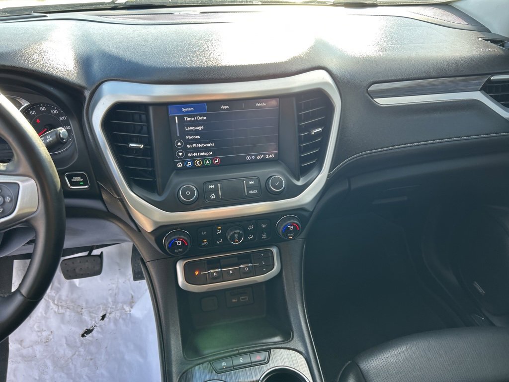 Used 2023 GMC Acadia SLT image 15