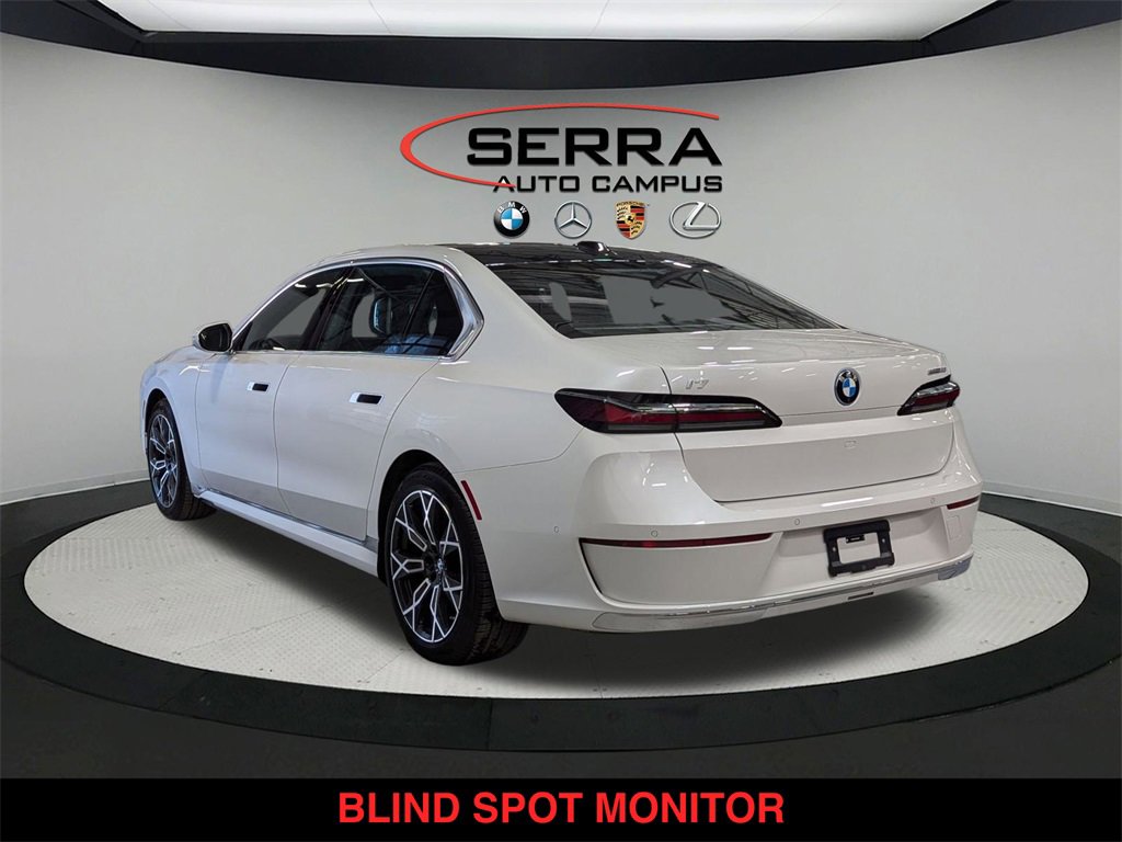 New 2025 BMW i7 eDrive50 w/ Premium Package image 5