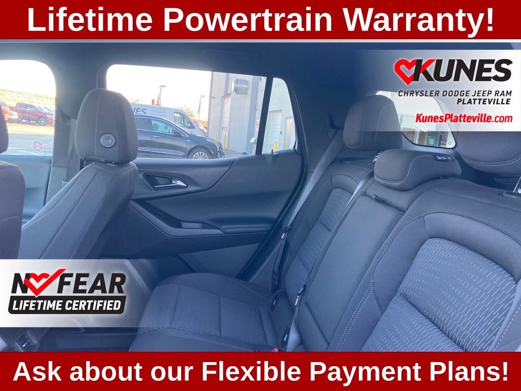 Used 2025 Chevrolet Equinox LT image 24