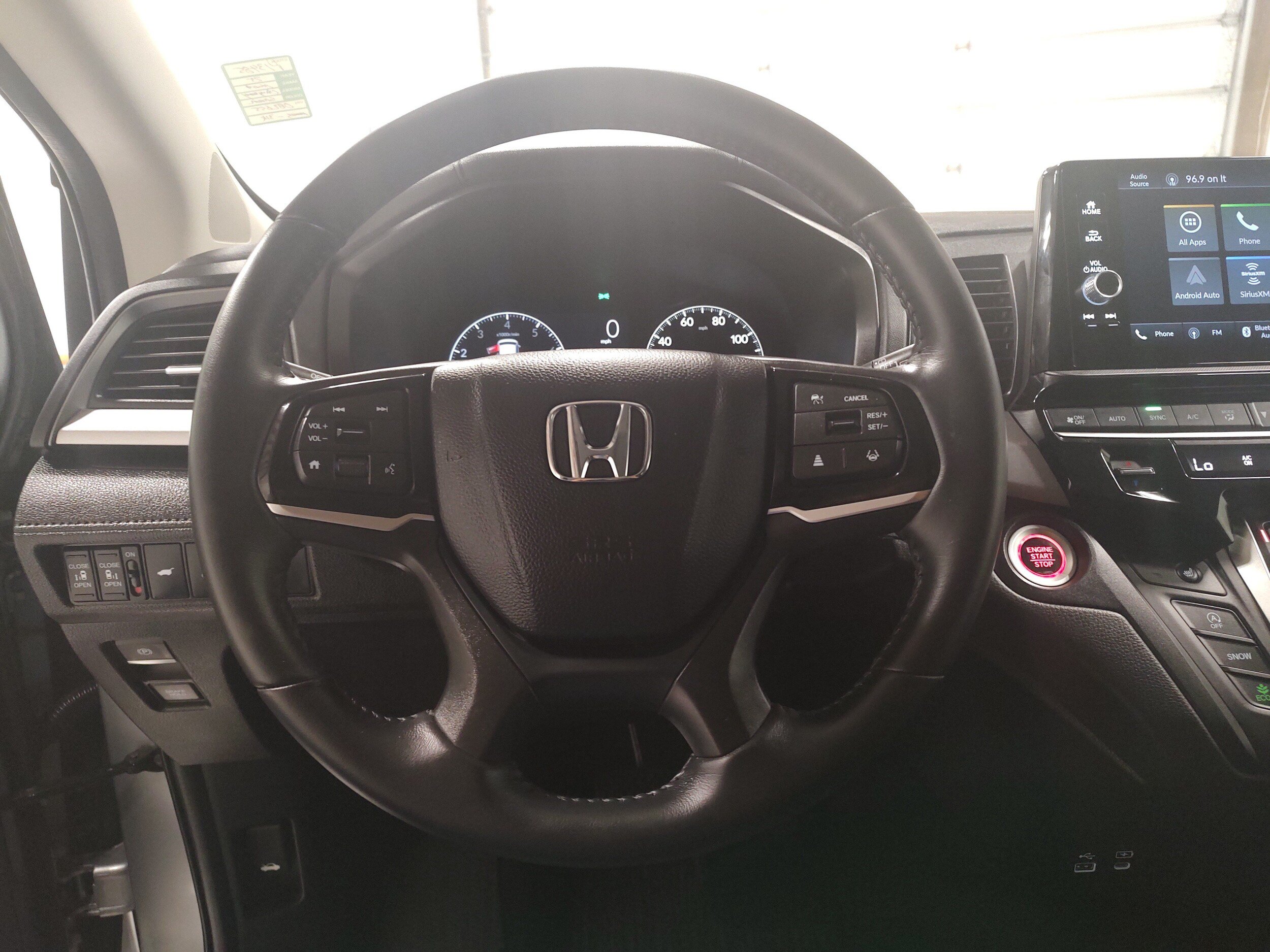 Used 2025 Honda Odyssey EX-L image 5