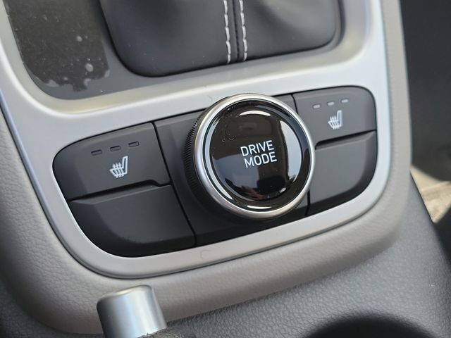 New 2026 Hyundai Venue SEL FWD image 18