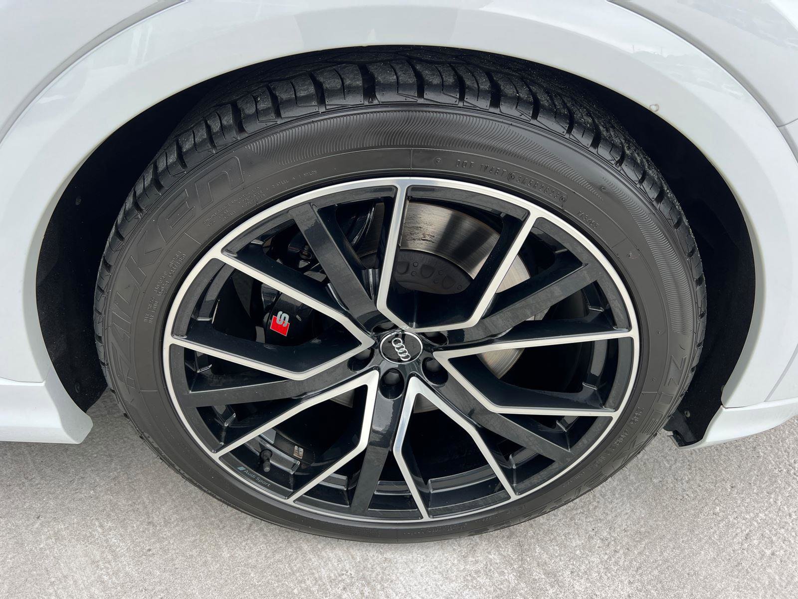 Used 2021 Audi SQ8 Prestige w/ Prestige Package image 12