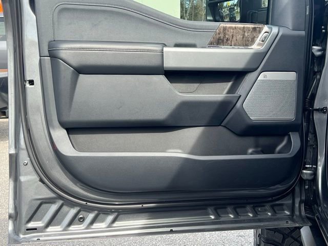 New 2024 Ford F250 Lariat w/ Lariat Ultimate Package image 28