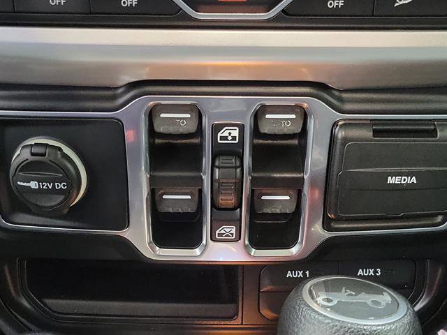 Used 2019 Jeep Wrangler Unlimited Sport S image 28