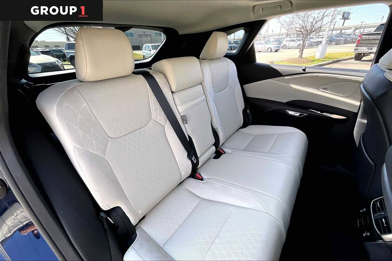 Certified 2023 Lexus RX 350 Luxury w/ Cold Area Package image 17