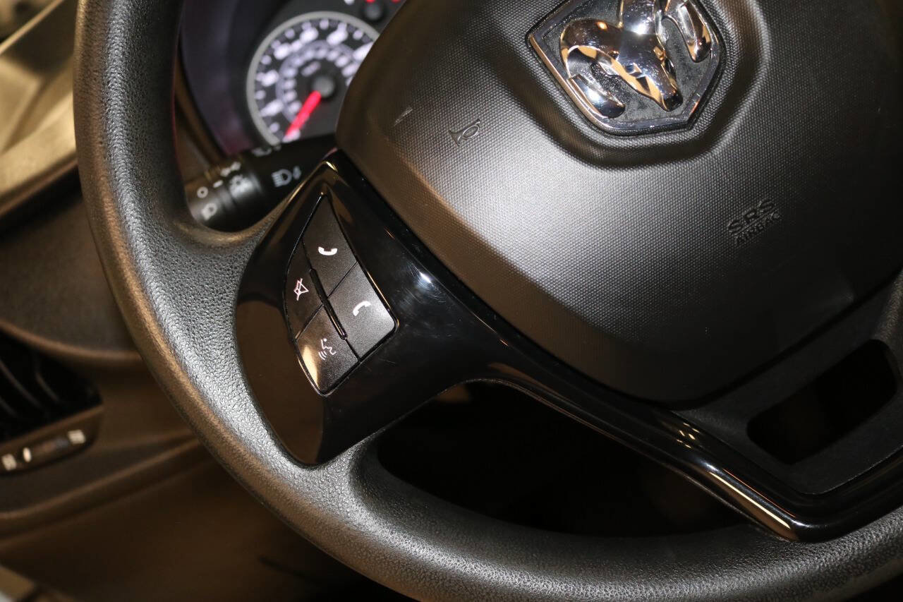 Used 2022 RAM ProMaster City Wagon w/ Lights & Wheels Group image 37