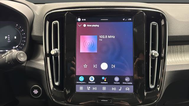 Used 2025 Volvo XC40 B5 Core w/ Protection Package Premier AWD/4WD image 28