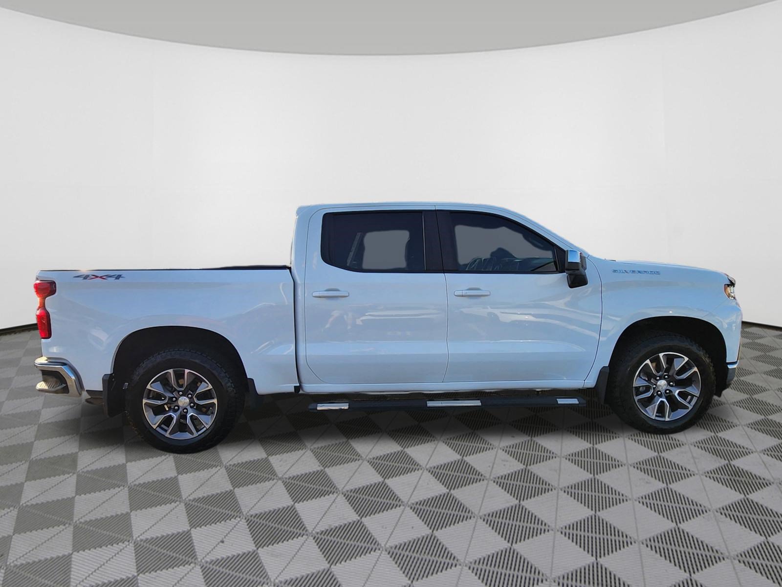 Used 2021 Chevrolet Silverado 1500 LT w/ All Star Edition Plus AWD/4WD image 6