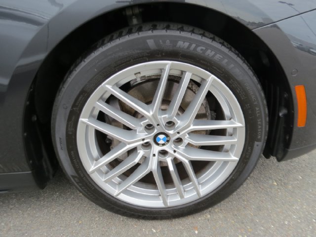 Used 2024 BMW 530i xDrive w/ Premium Package AWD/4WD image 9
