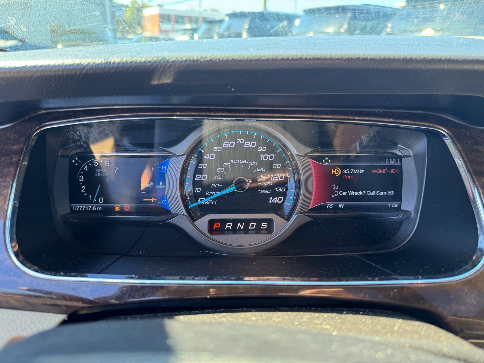 Used 2017 Ford Taurus Limited FWD image 17