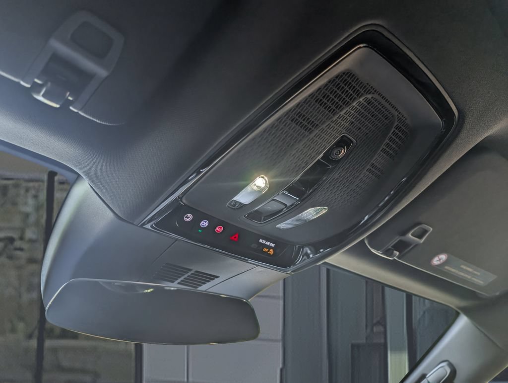 New 2026 Cadillac Lyriq Sport AWD/4WD image 29