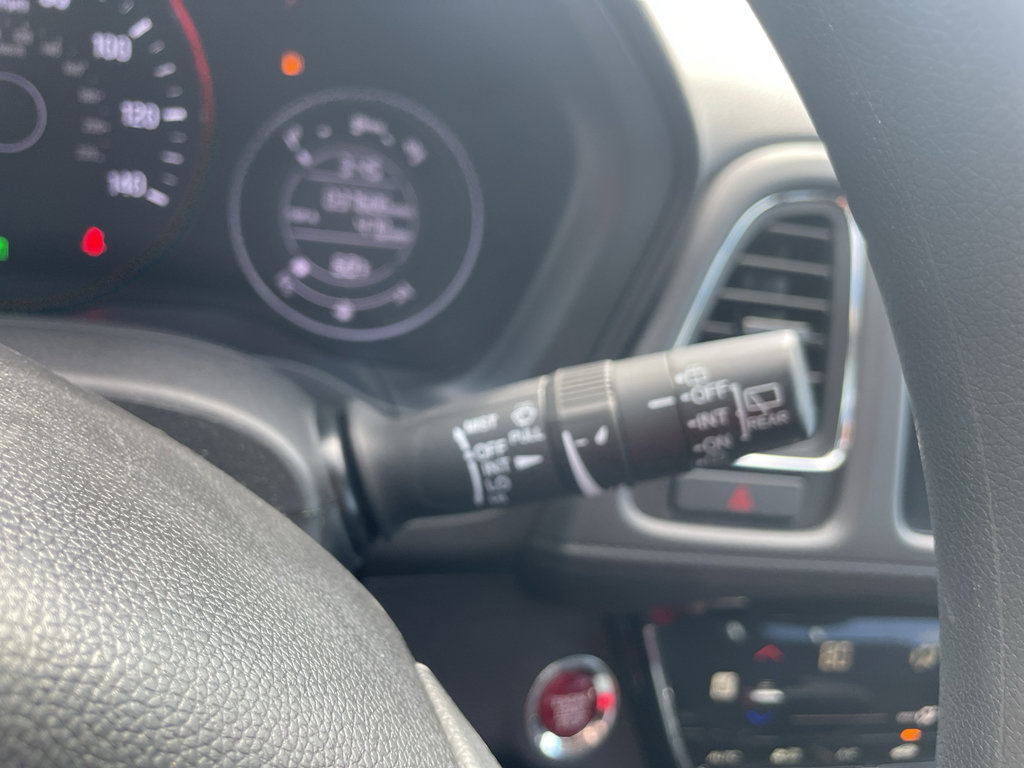 Used 2018 Honda HR-V EX image 22