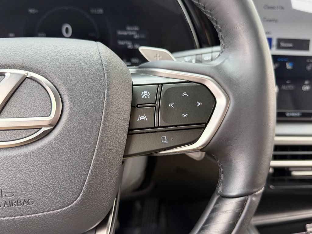 Certified 2026 Lexus RX 450h AWD w/ Convenience Package image 19