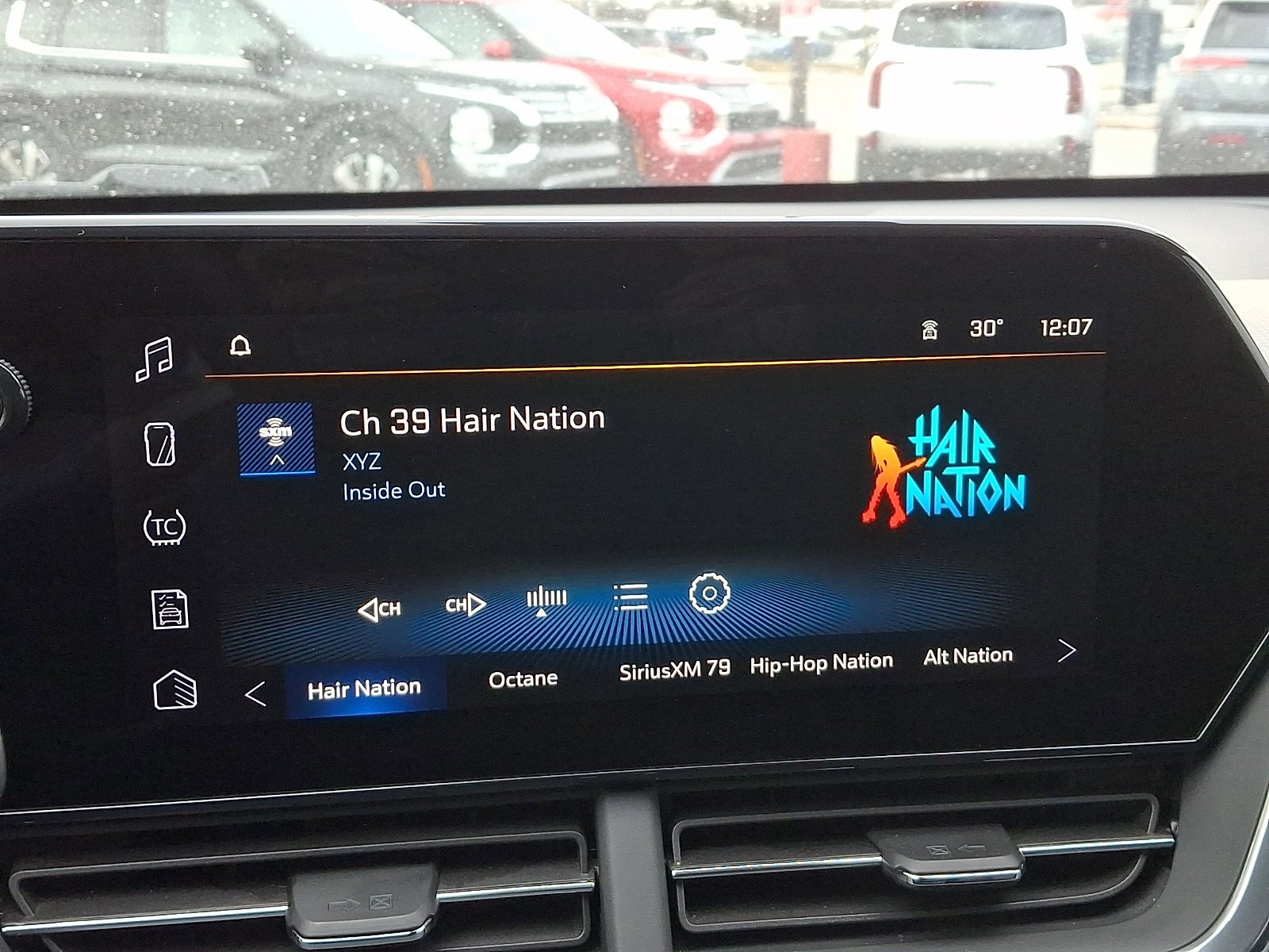 Used 2024 Chevrolet Trax RS w/ Driver Confidence Package image 17