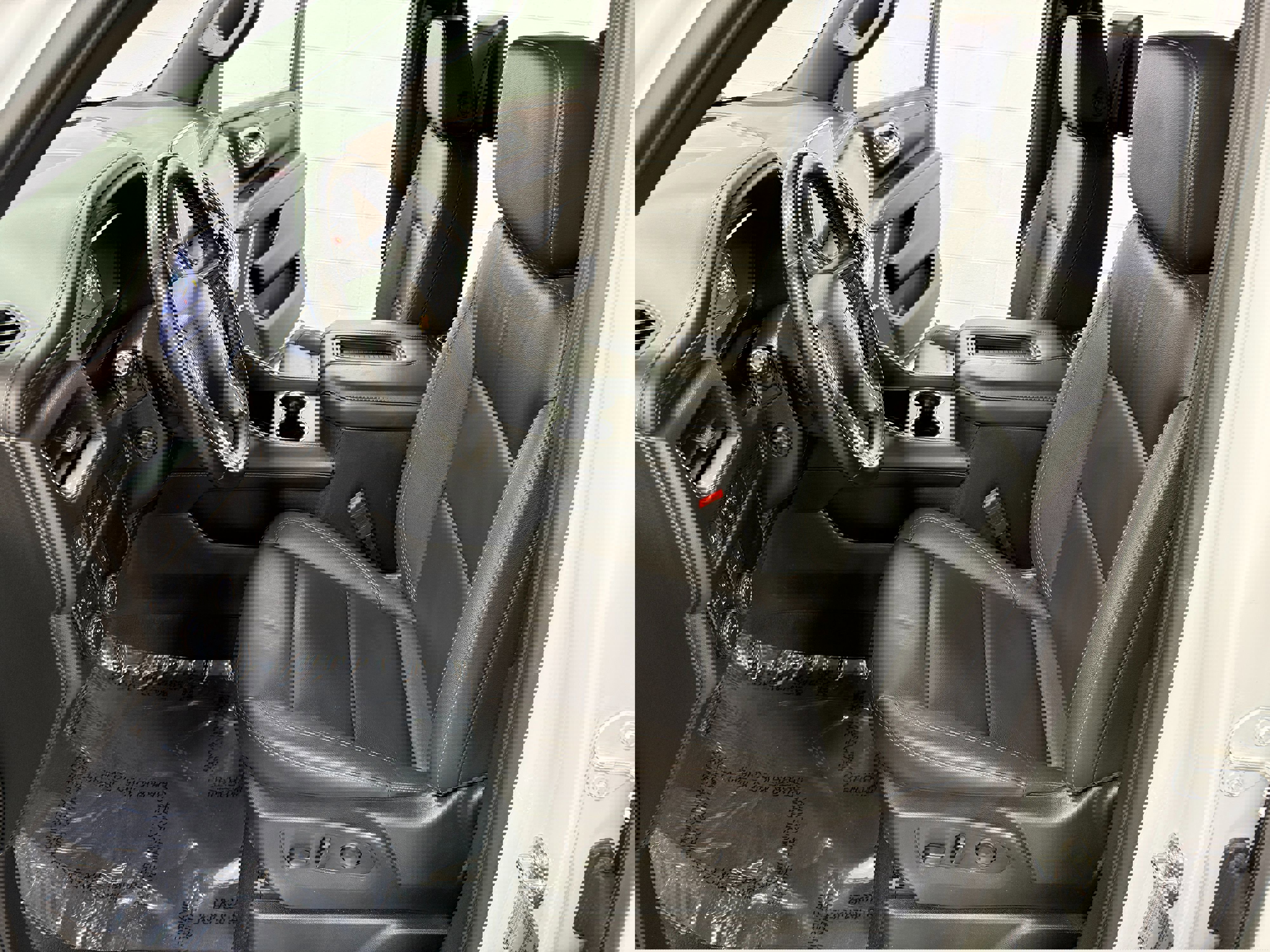 Used 2024 Chevrolet Tahoe LT w/ Luxury Package image 13