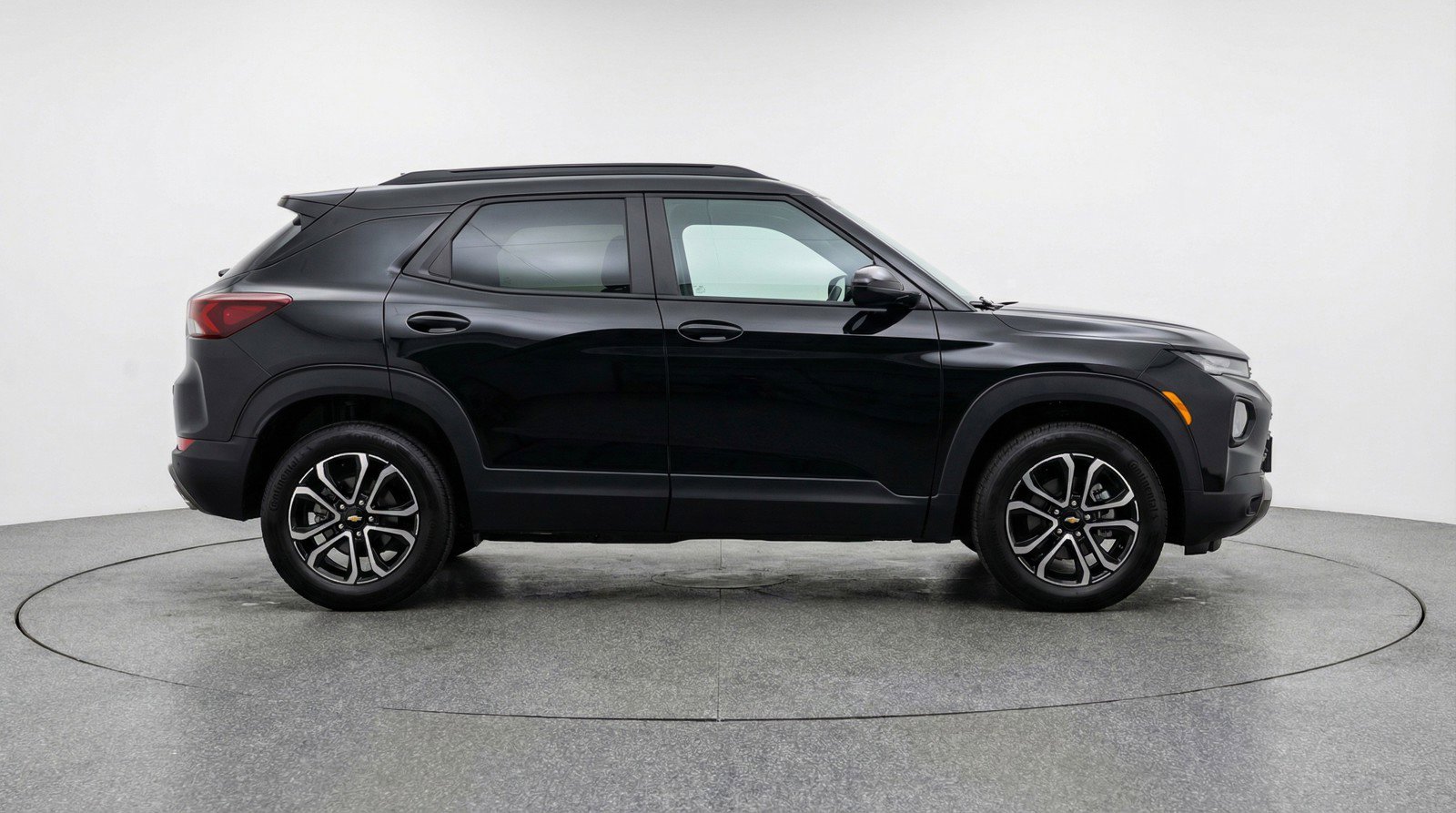 Used 2025 Chevrolet TrailBlazer LT FWD image 11
