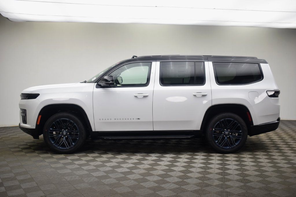 New 2026 Jeep Grand Wagoneer 4WD image 15