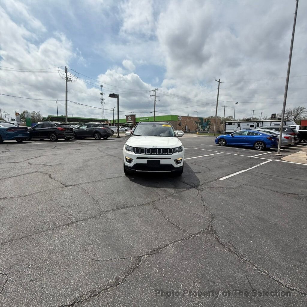 Used 2019 Jeep Compass Limited image 4