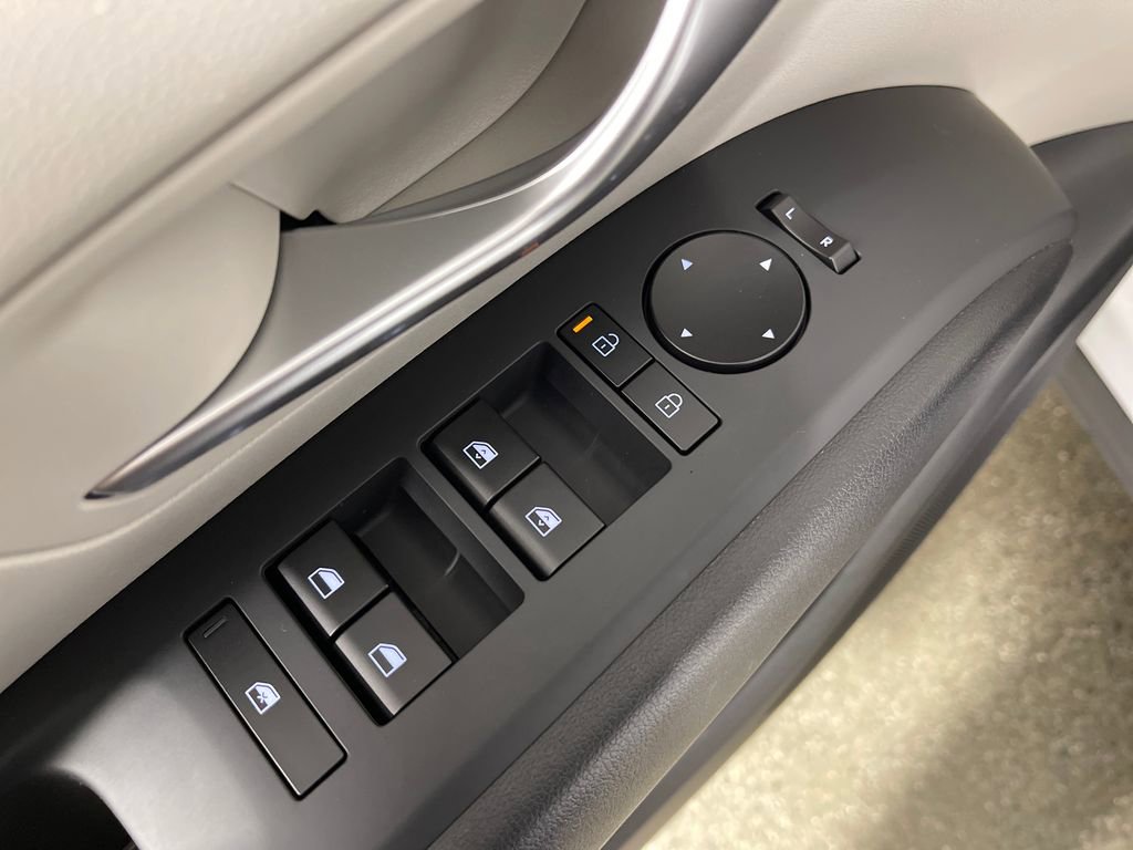 Certified 2025 Hyundai Tucson SEL FWD image 18
