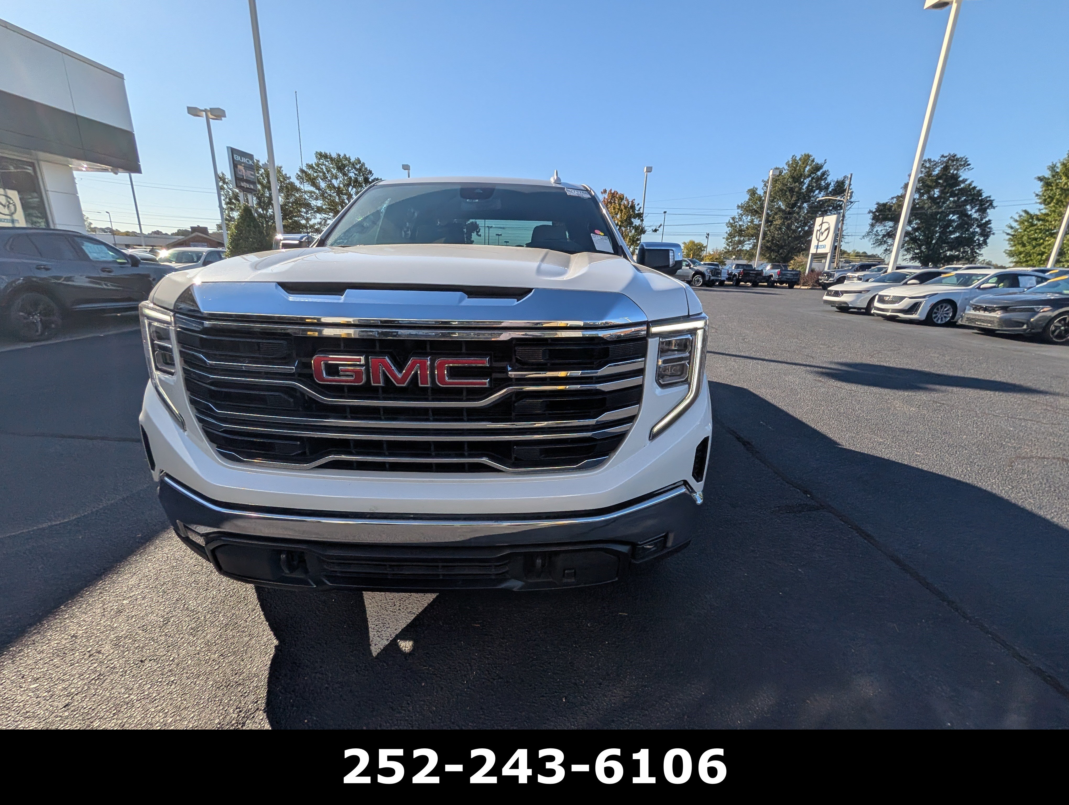 Used 2026 GMC Sierra 1500 SLT w/ SLT Premium Package AWD/4WD image 2