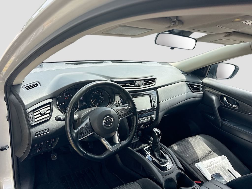 Used 2019 Nissan Rogue SV AWD/4WD image 9