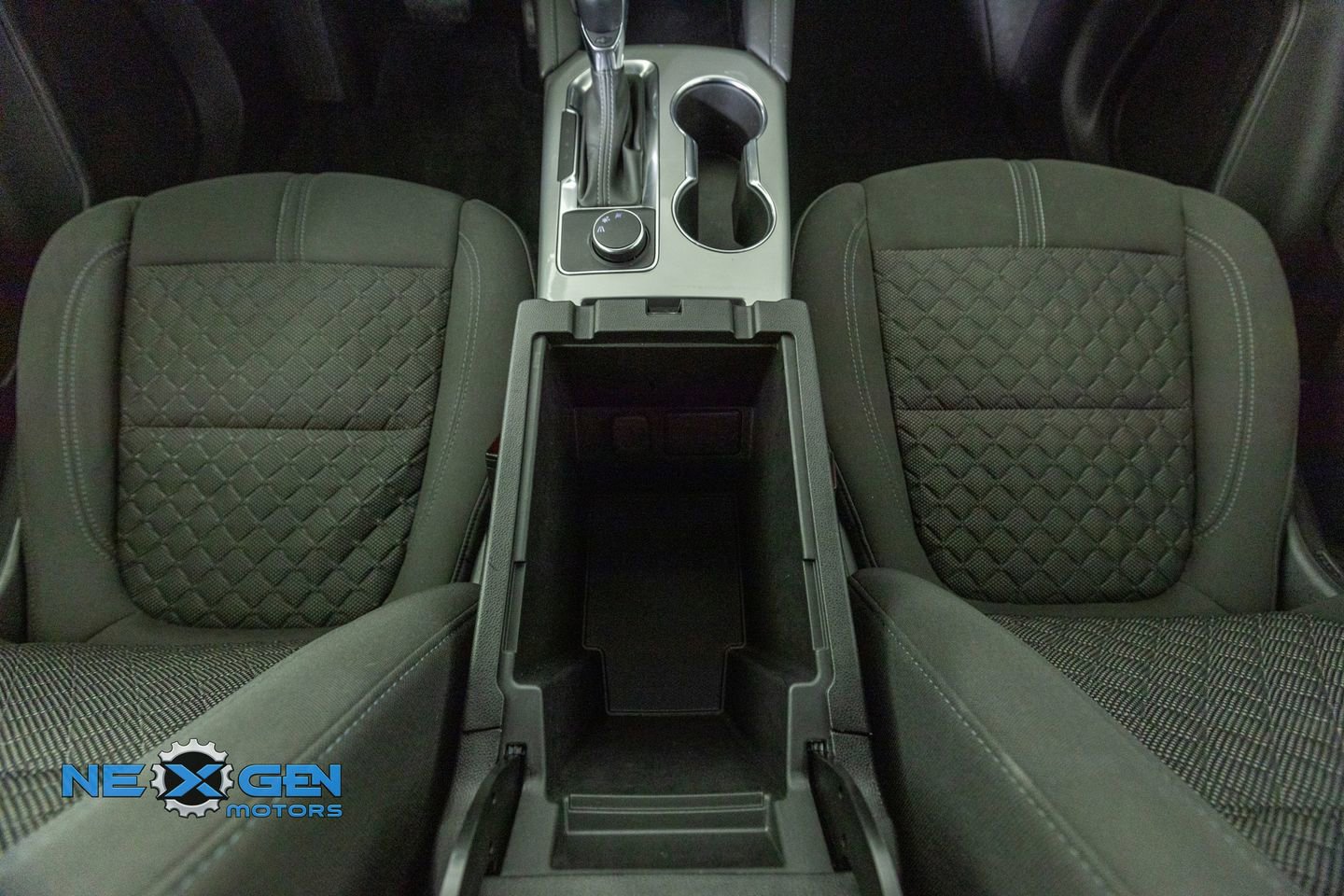 Used 2020 Chevrolet Blazer LT image 28