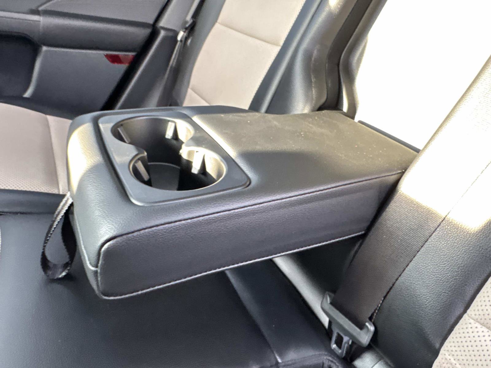 Certified 2021 Ford Escape Titanium w/ Titanium Elite Package image 15