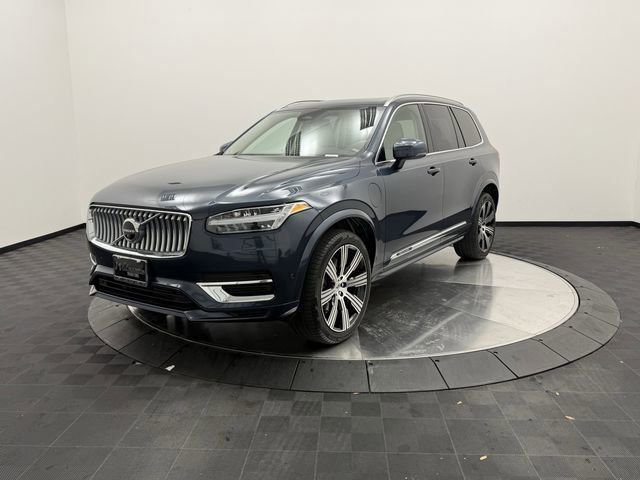Certified 2024 Volvo XC90 T8 Plus w/ Protection Package Premier image 3