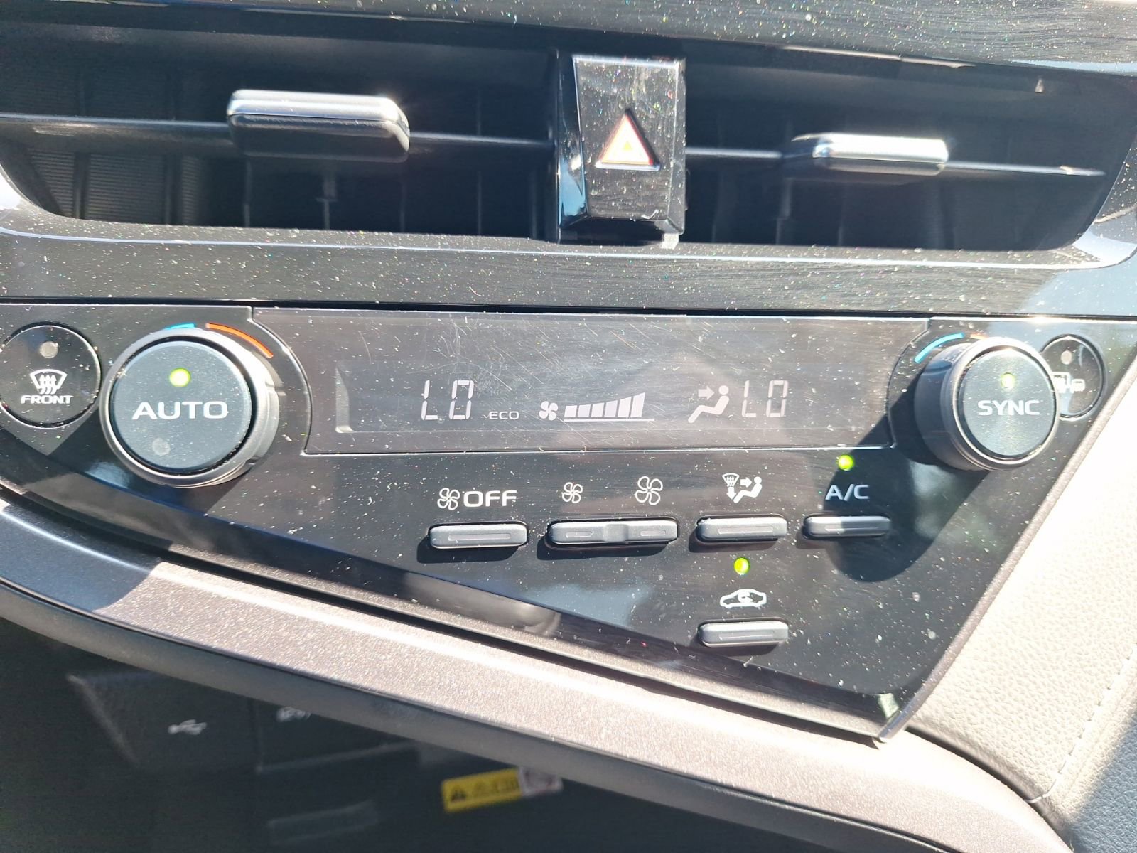 Used 2023 Toyota Camry XSE FWD image 25
