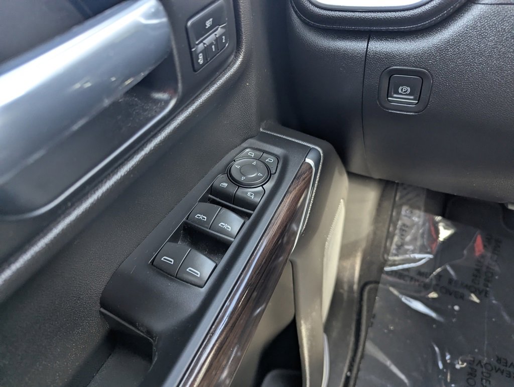 Used 2022 GMC Sierra 1500 SLT w/ SLT Premium Package image 33