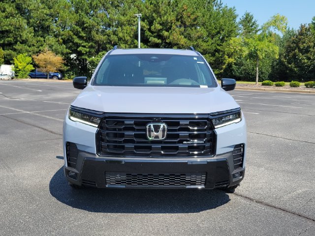 New 2026 Honda Pilot Black Edition image 2