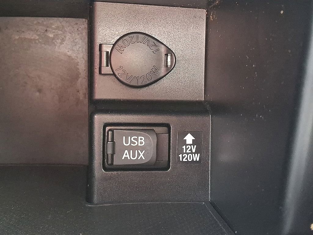 Used 2012 Toyota Camry SE image 28