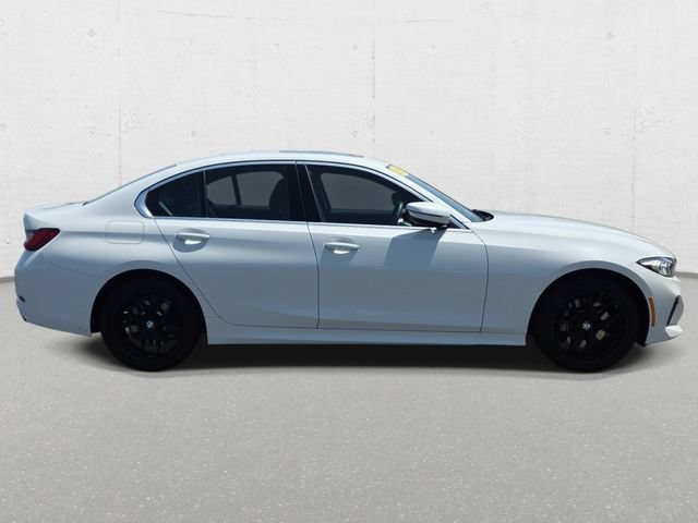 Used 2025 BMW 330i xDrive Sedan AWD/4WD image 4
