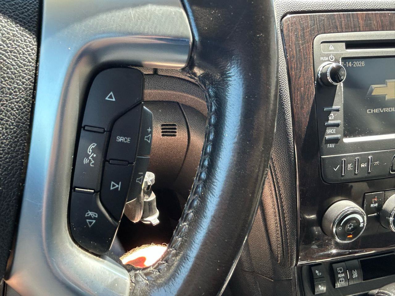 Used 2017 Chevrolet Traverse LT w/ Style and Technology Package FWD image 20
