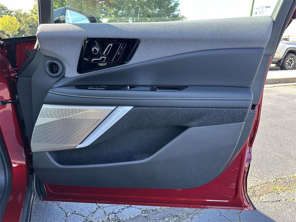 New 2025 Cadillac Optiq Sport 1 image 8