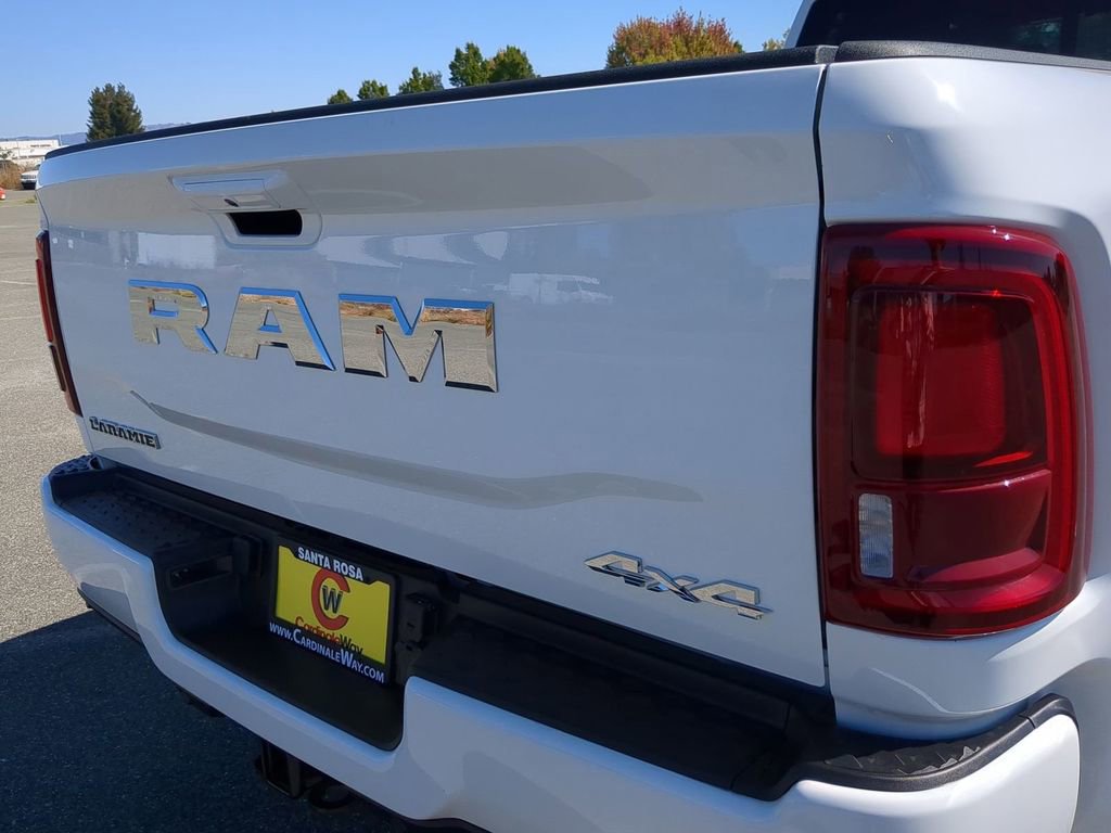New 2026 RAM 3500 Laramie AWD/4WD image 23