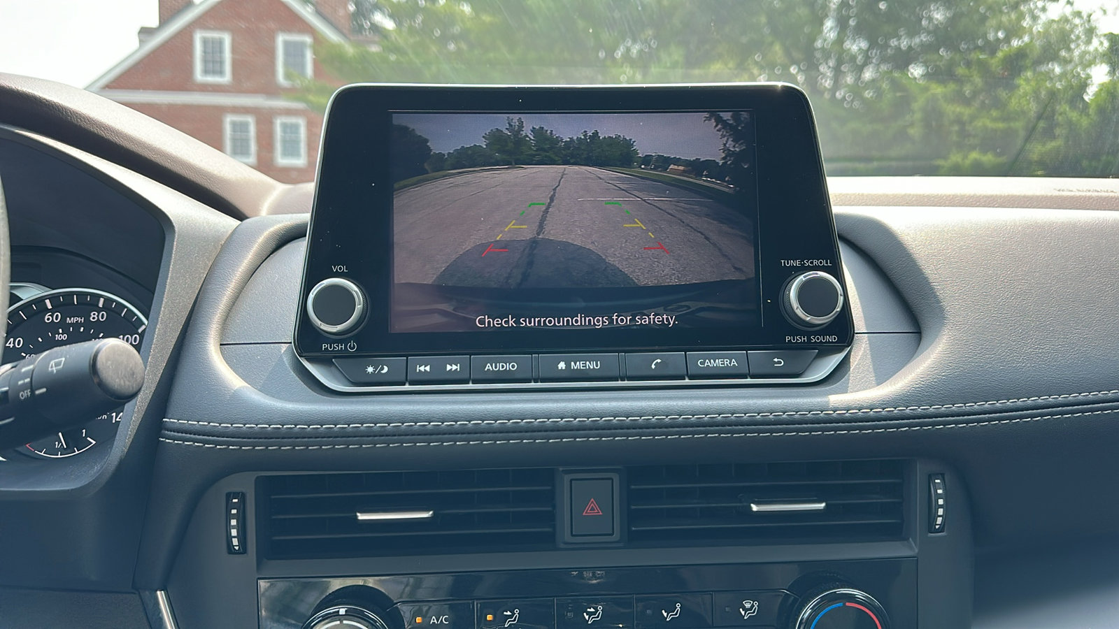 Certified 2023 Nissan Rogue S image 18